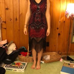 Black and burgundy sequined gatsby swing dress